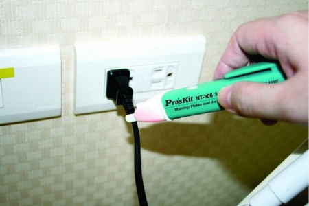 Бесконтактный тестер напряжения ProsKit NT-306 00323573