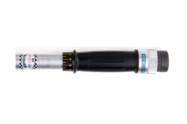 Динамометрический ключ (1/2, 40-210Nm) YATO YT-0761