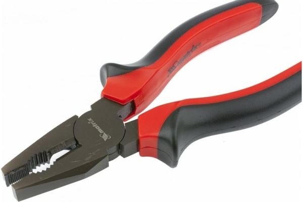 Плоскогубцы Black Nickel 200 мм MATRIX 16983