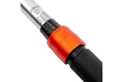 Динамометрический ключ AV Steel 1/4" 5-25Нм AV-507125