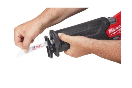 Аккумуляторная сабельная пила Milwaukee M18ONEFSZ-502X 4933478294
