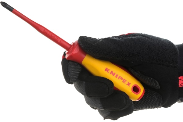 Крестообразная отвертка Knipex ПОЗИ 1000 V KN-982502SL