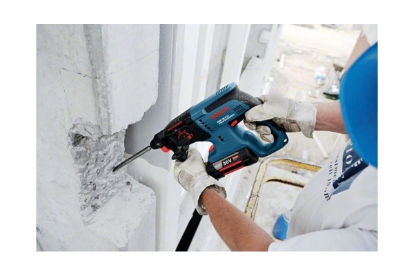 Аккумуляторный перфоратор Bosch GBH 36 V-LI 0.611.900.R0W