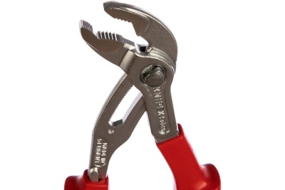 Переставной ключ "КОБРА" универс. VDE 1000V (шт) KNIPEX KN-8726250