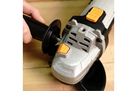 Угловая сетевая шлифмашина DEKO DKAG1150063-2205 063-2205