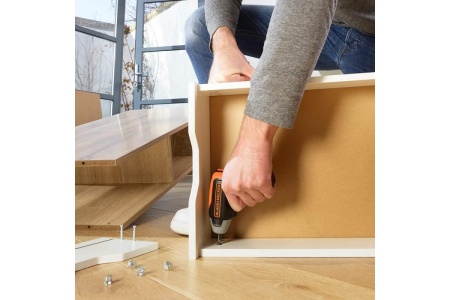 Аккумуляторный винтоверт Black&Decker 3.6В BCF611CK-QW