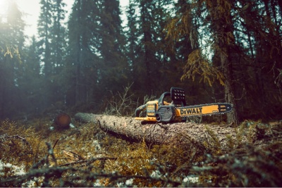Цепная пила DEWALT FLEXVOLT DCM575X1