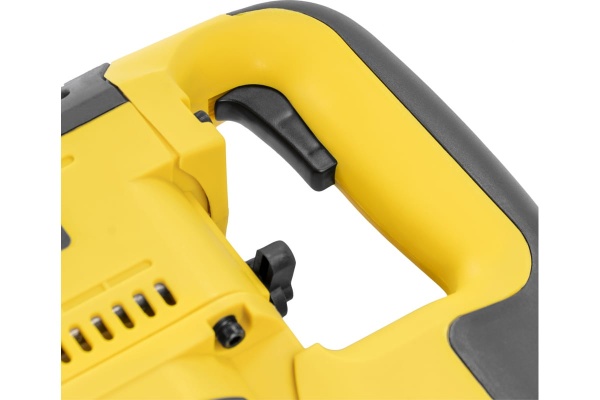 Перфоратор Kolner KRH 1300C кн1300црх
