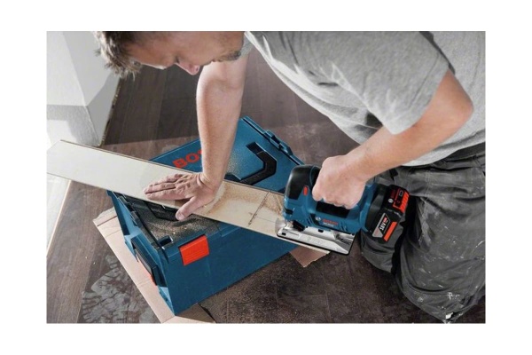 Аккумуляторный лобзик Bosch GST 18 V-LI 0.601.58J.305