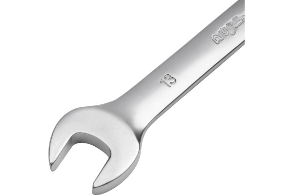 Комбинированный ключ трещоточный с шарниром 13мм AV Steel  AV-315213
