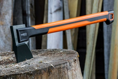Колун NEO Tools 2200 г, вес обуха 1700 г, топорище из стекловолокна и TPR 28 27-033