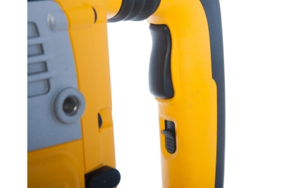 Перфоратор DeWALT D 25762 K