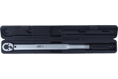 Динамометрический ключ JTC 1/2" усилие затяжки 50-365 Нм, длина 635 мм 6904