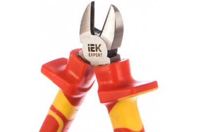 Боковые кусачки IEK EXPERT 160мм 1000В  TCP-2-160