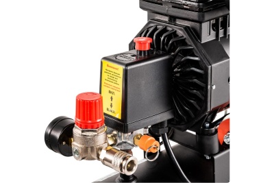 Малошумный безмасляный компрессор Pegas pneumatic PG-602 профессиональная серия 6619