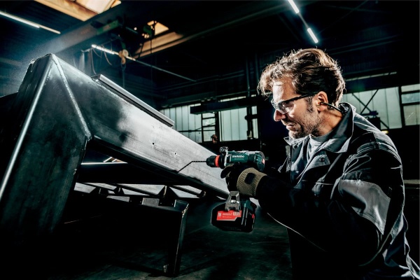 Аккумуляторный винтоверт Metabo BS 18 LTX-3 BL Q I 602355890