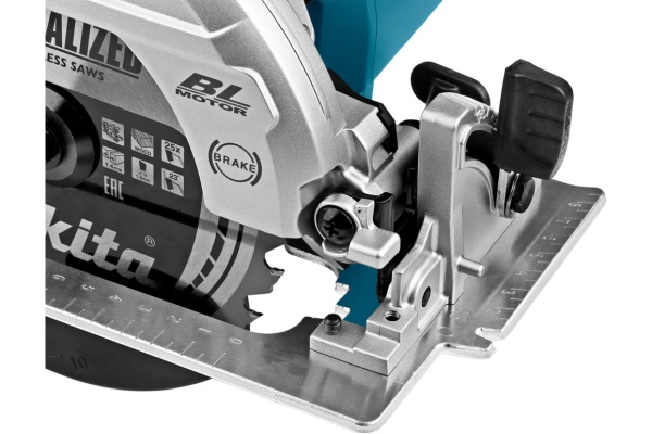 Аккумуляторная циркулярная пила Milwaukee M12 CCS44-0 FUEL 4933448225