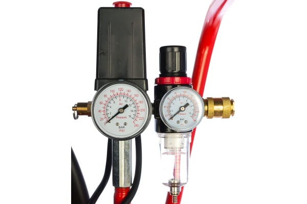 Компрессор FUBAG HOUSE MASTER KIT+ 5 OL 195/24 + 5 предметов