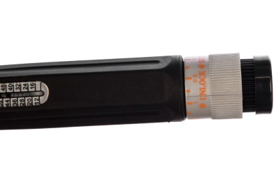 Динамометрический ключ NEO Tools 3/8"x390мм, 10-60Нм 08-803