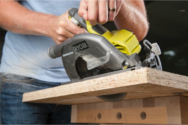 Дисковая пила Ryobi ONE+ R18CS-0 5133002338